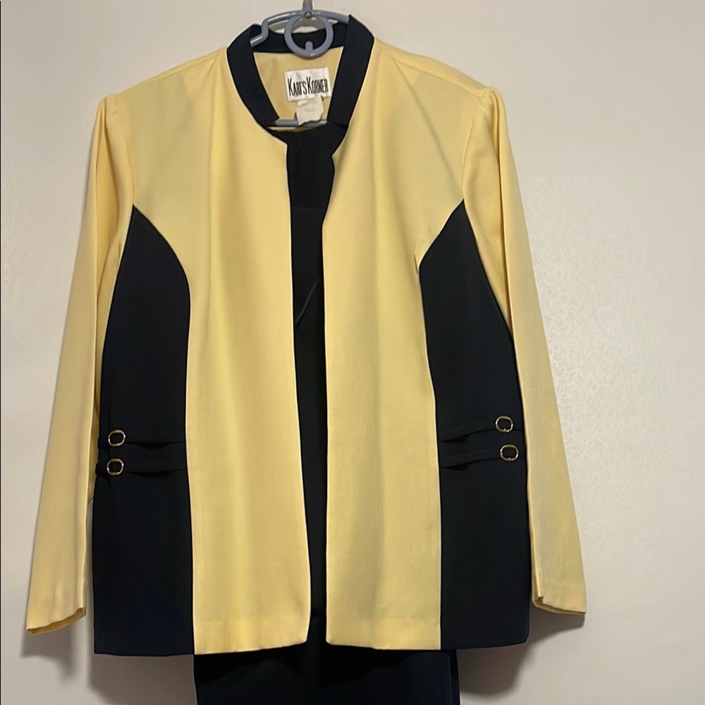 Kasper Yellow and Black Two-Piece Set with Mandarin Collar